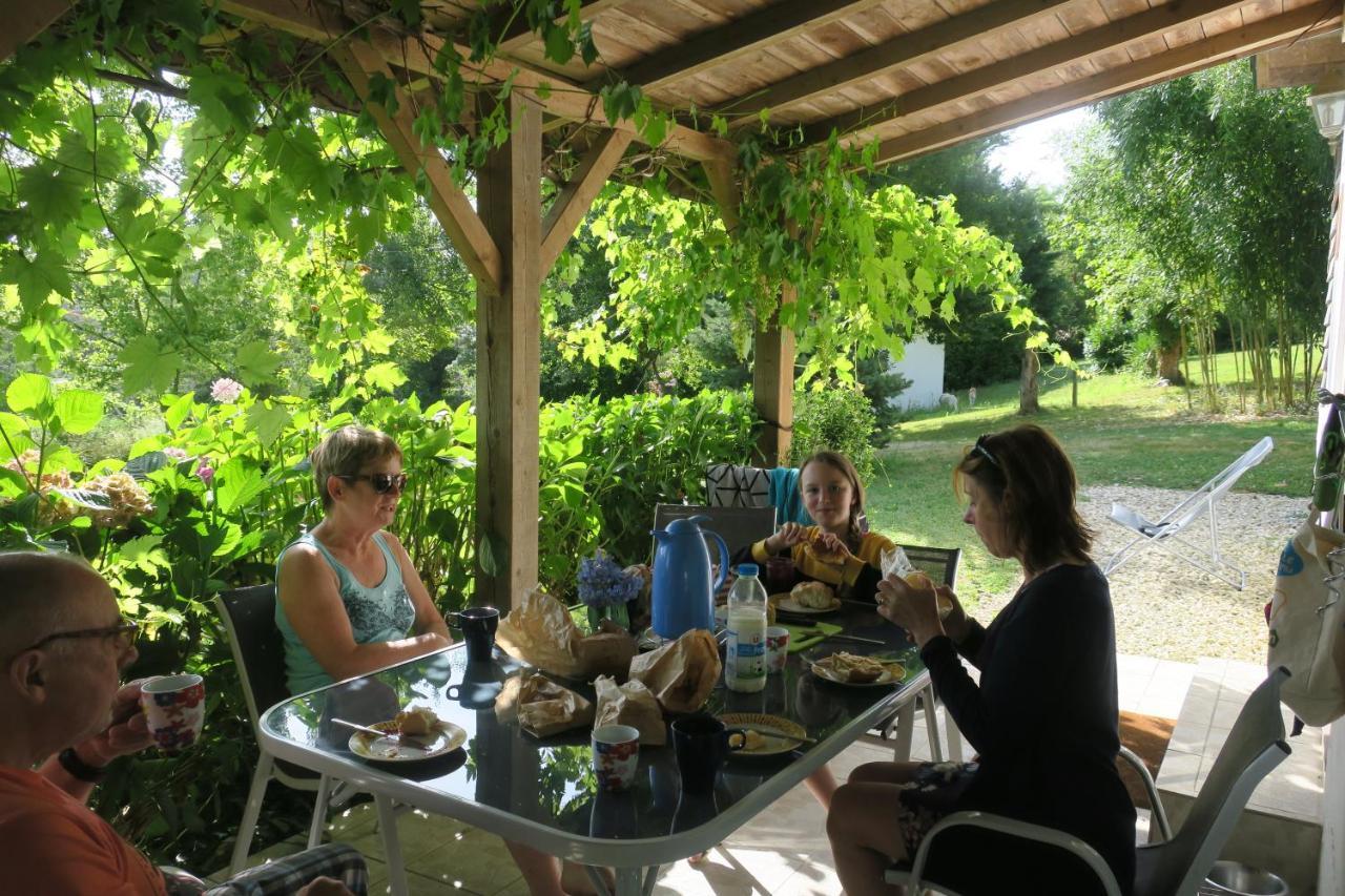 Le Verger Gites Castelnau D'Auzan Ngoại thất bức ảnh